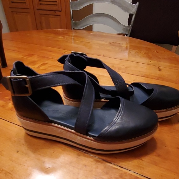 Timberland Shoes - Timberland Sensorflex Navy Esperadille Size 6